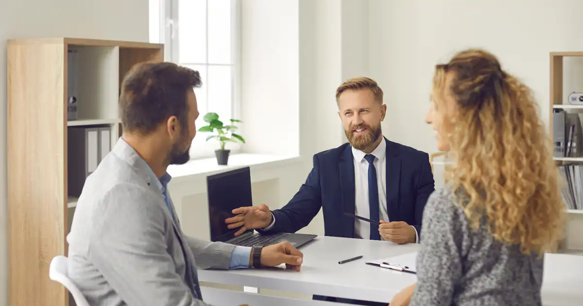 Be a Real Estate Resource for Your Clients